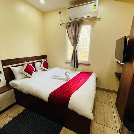 Hotel Kanan Inn Kalkuta Zewnętrze zdjęcie