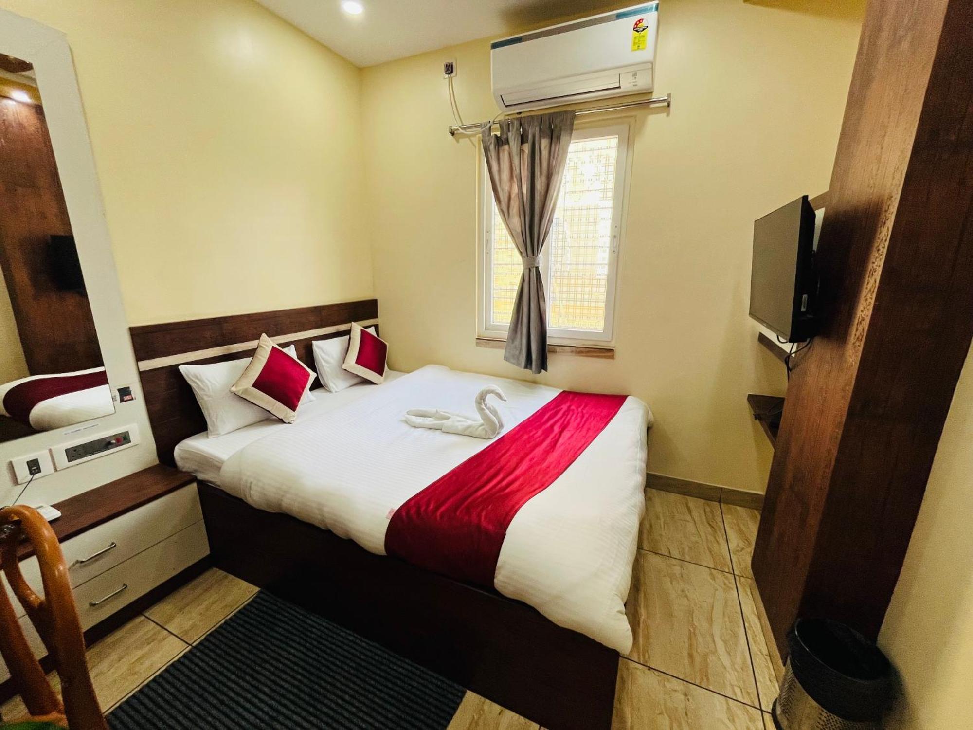 Hotel Kanan Inn Kalkuta Zewnętrze zdjęcie