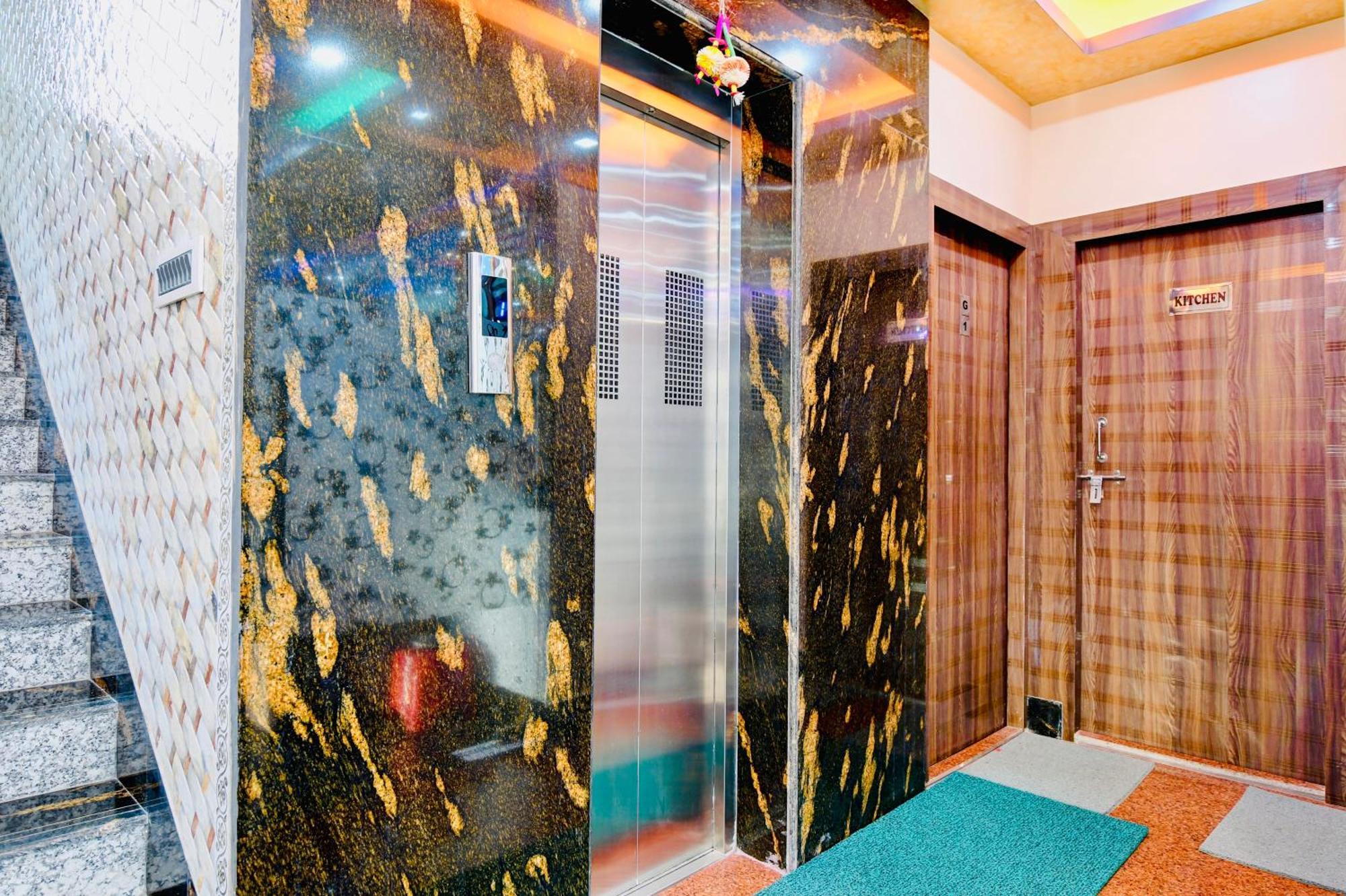 Hotel Kanan Inn Kalkuta Zewnętrze zdjęcie