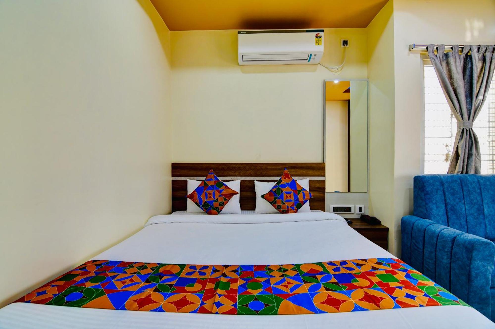 Hotel Kanan Inn Kalkuta Zewnętrze zdjęcie