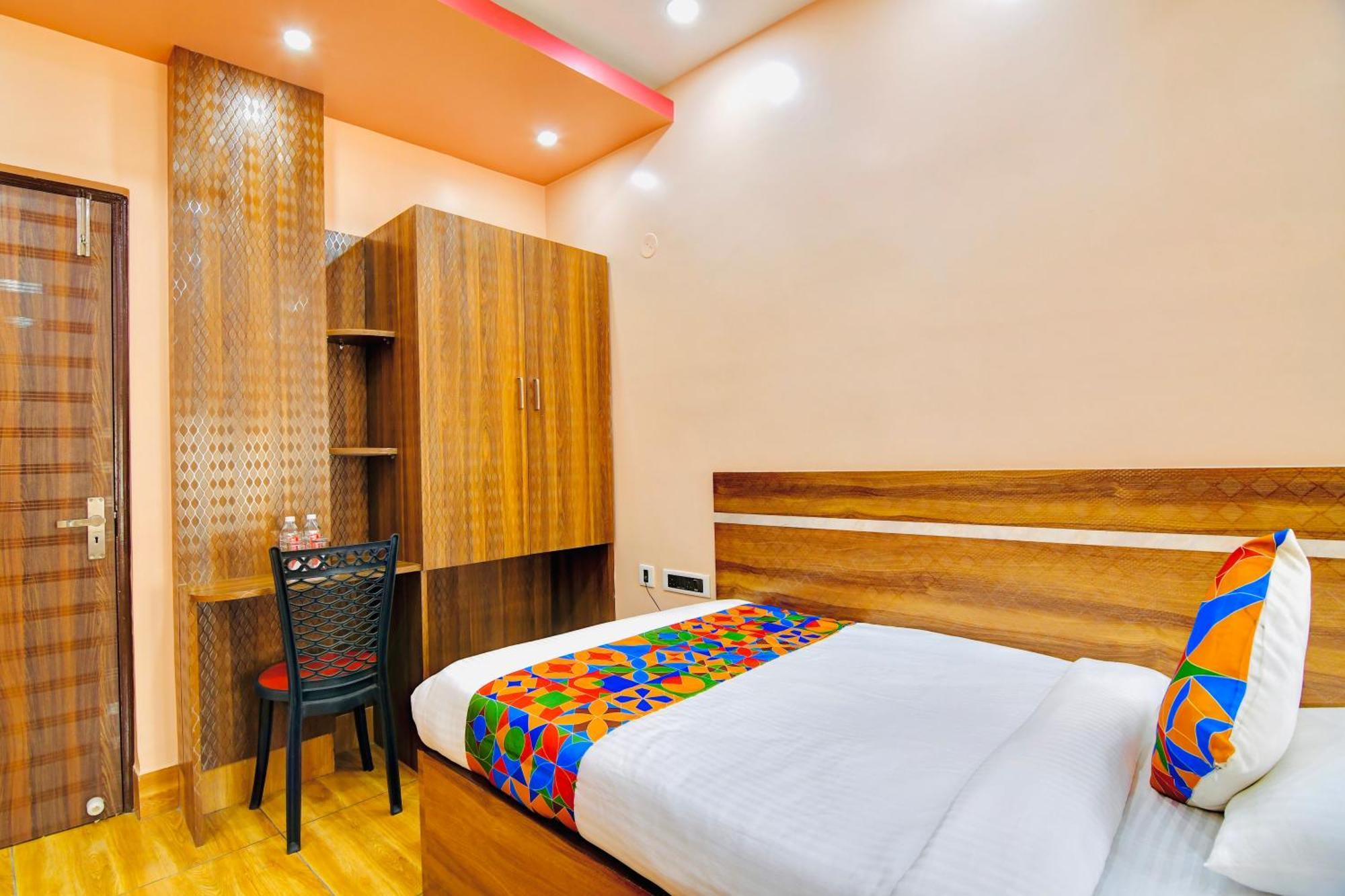 Hotel Kanan Inn Kalkuta Zewnętrze zdjęcie
